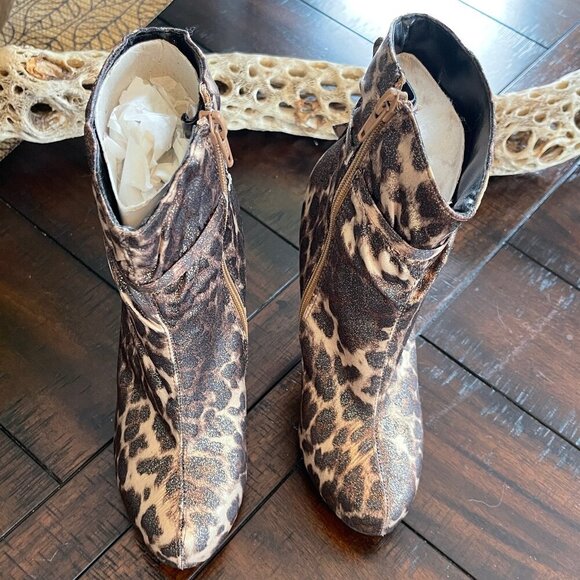 Chic diba Wiz Ard Cheetah Animal Print Stiletto Heels Bootie Boots - Picture 8 of 11